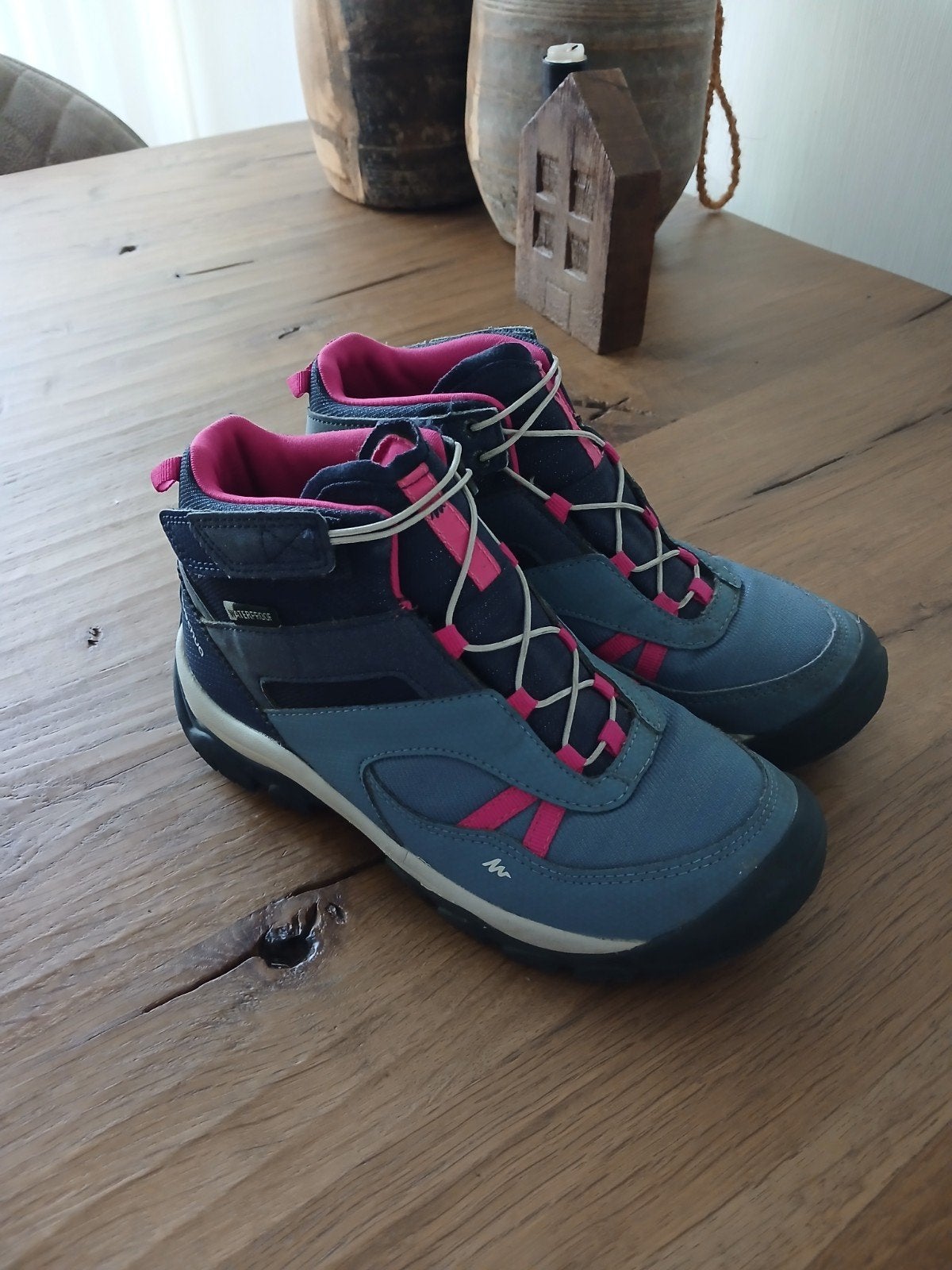 Bergschoenen maat 34, Sport en Fitness, Ophalen, Zo goed als nieuw, Schoenen