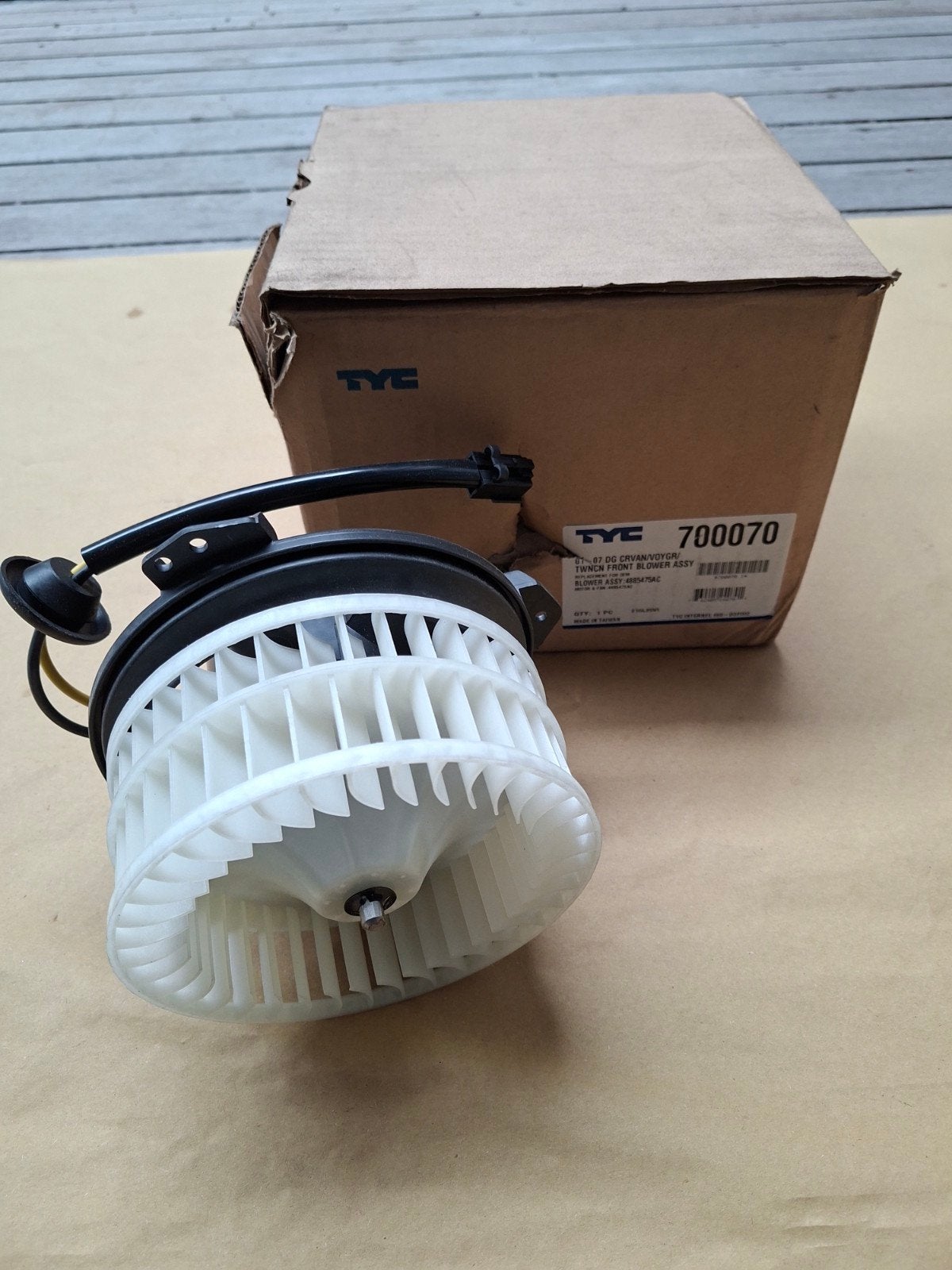 Kachelventilator voor Dodge Caravan (01-04) - Nieuw, Ophalen of Verzenden, Nieuw, Dodge