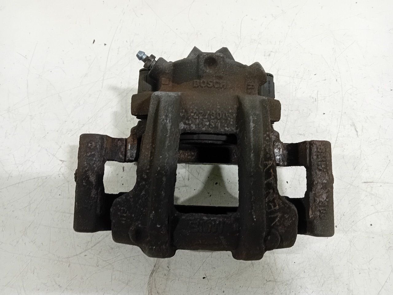 Remklauw links voor BMW 3 serie, Onderdelen@venauto.nl, Van der Ven Autorecycling B.V., Gebruikt, Ettenseweg 76, 4706 PB Roosendaal, The Netherlands