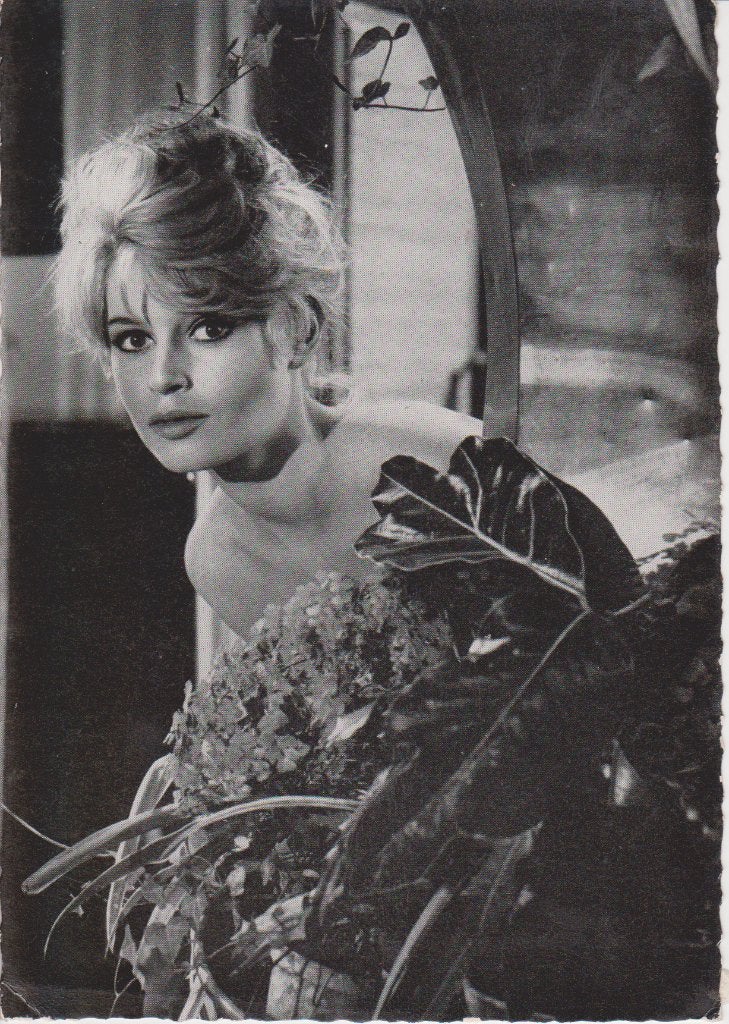 Filmsterren ansichtkaart Brigitte Bardot, Verzenden, 1940 tot 1960, Ongelopen, Sterren en Beroemdheden