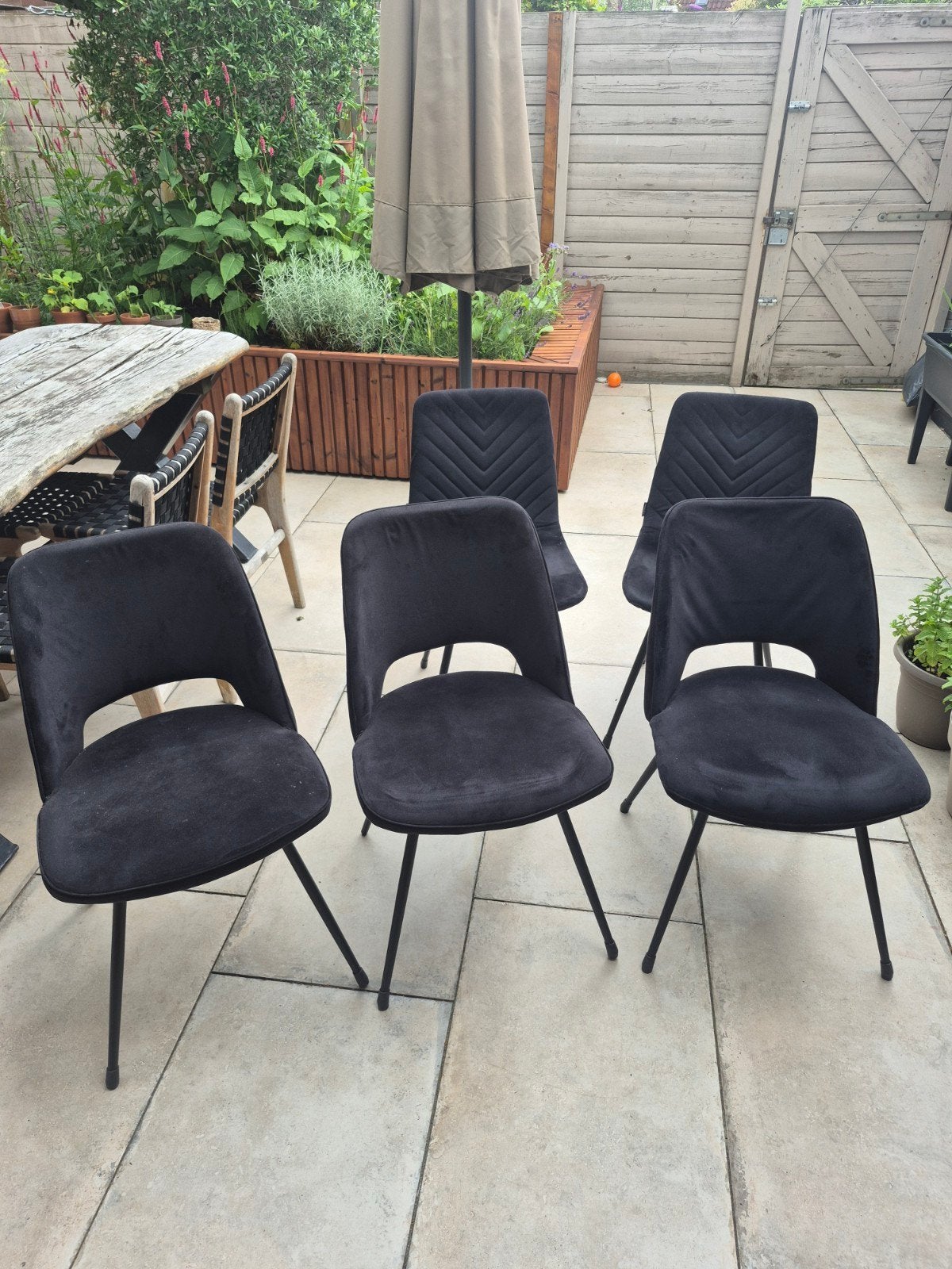 Riverdale stoelen - 4 stuks - zwart - met kleine defecten, Huis en Inrichting, Ophalen, Gebruikt, Zwart, Modern