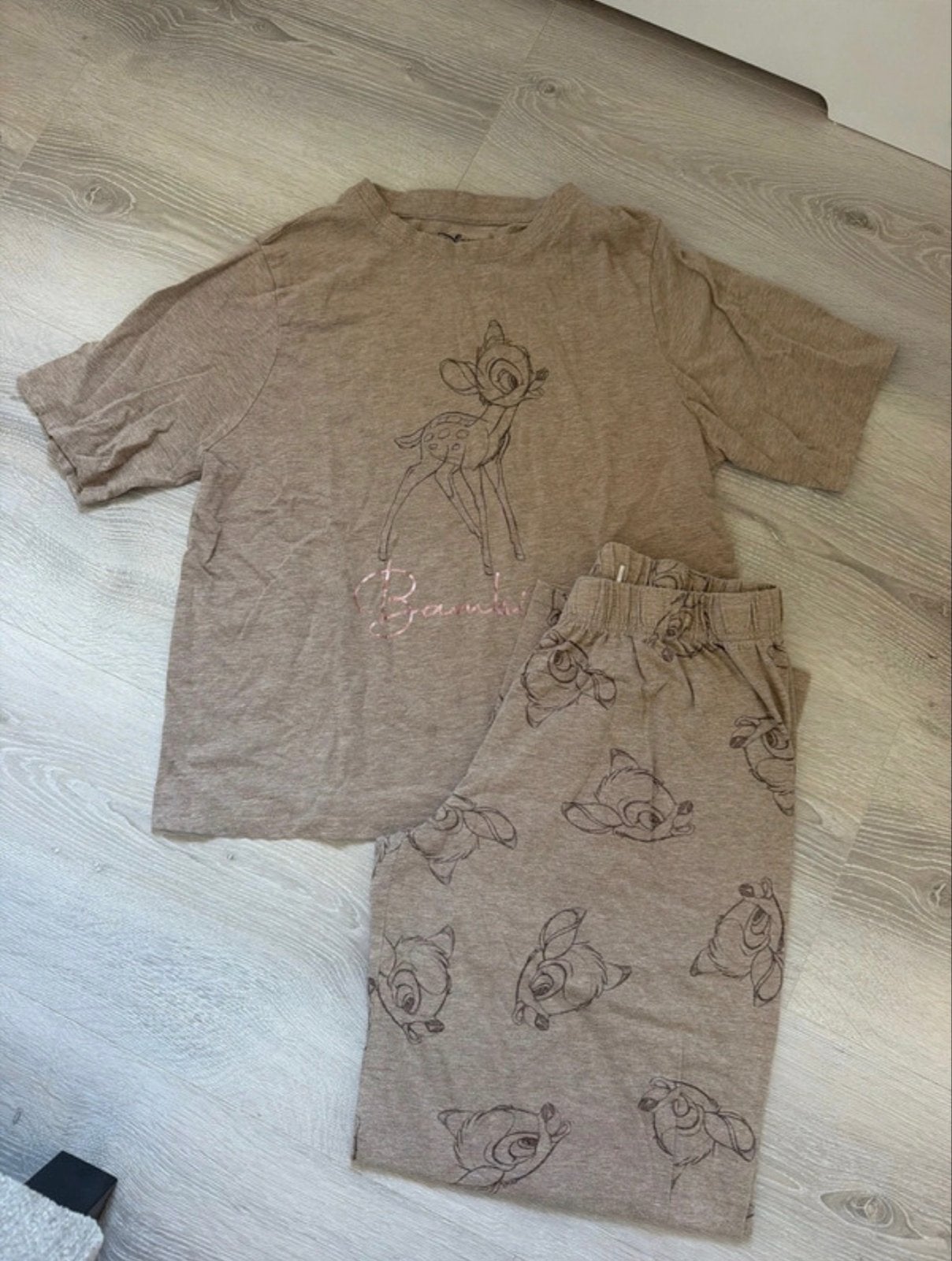 Leuke Bambi pyjama set - Zo goed als nieuw, Kleding | Dames, Ophalen of Verzenden, Zo goed als nieuw, Maat 38/40 (M)