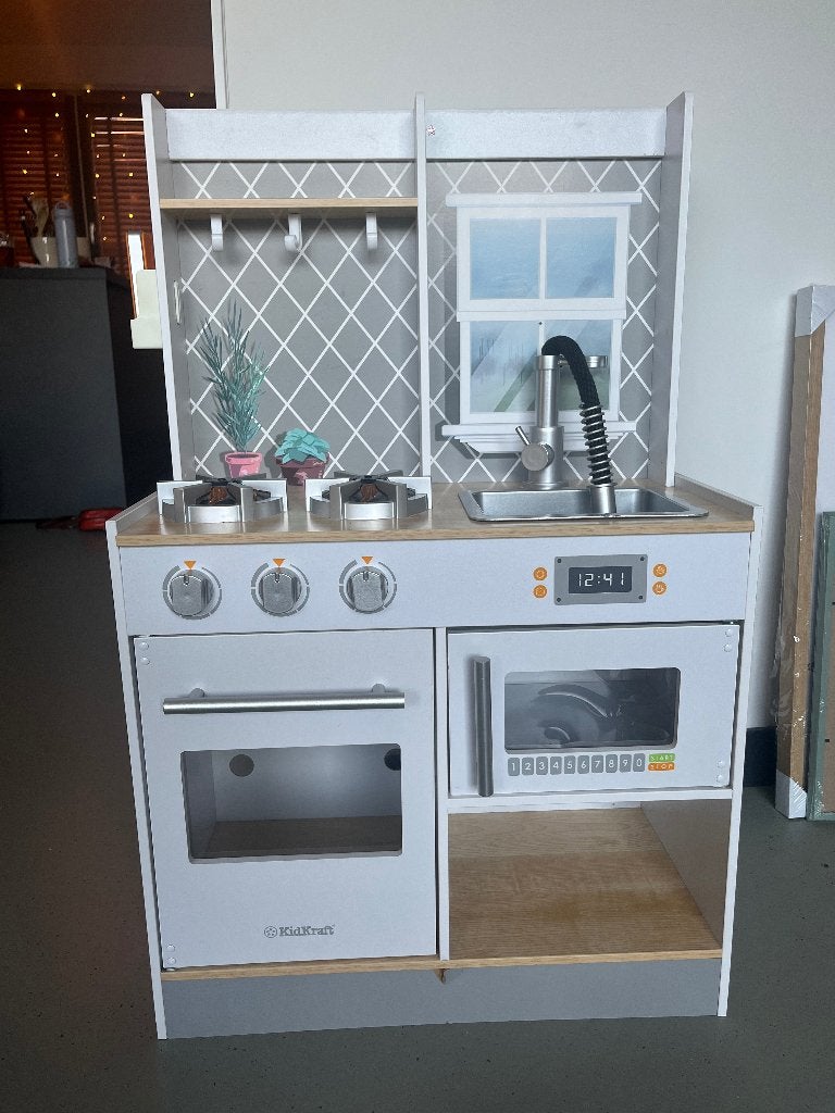 Speelgoedkeukentje met veel accessoires, Ophalen, Gebruikt, Hout, Speelkeuken