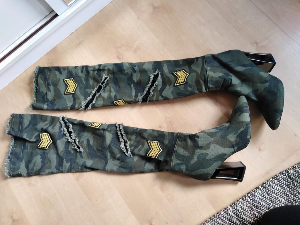 Overknee legerprint laarzen, Hoge laarzen, Ophalen of Verzenden, Zo goed als nieuw, Groen