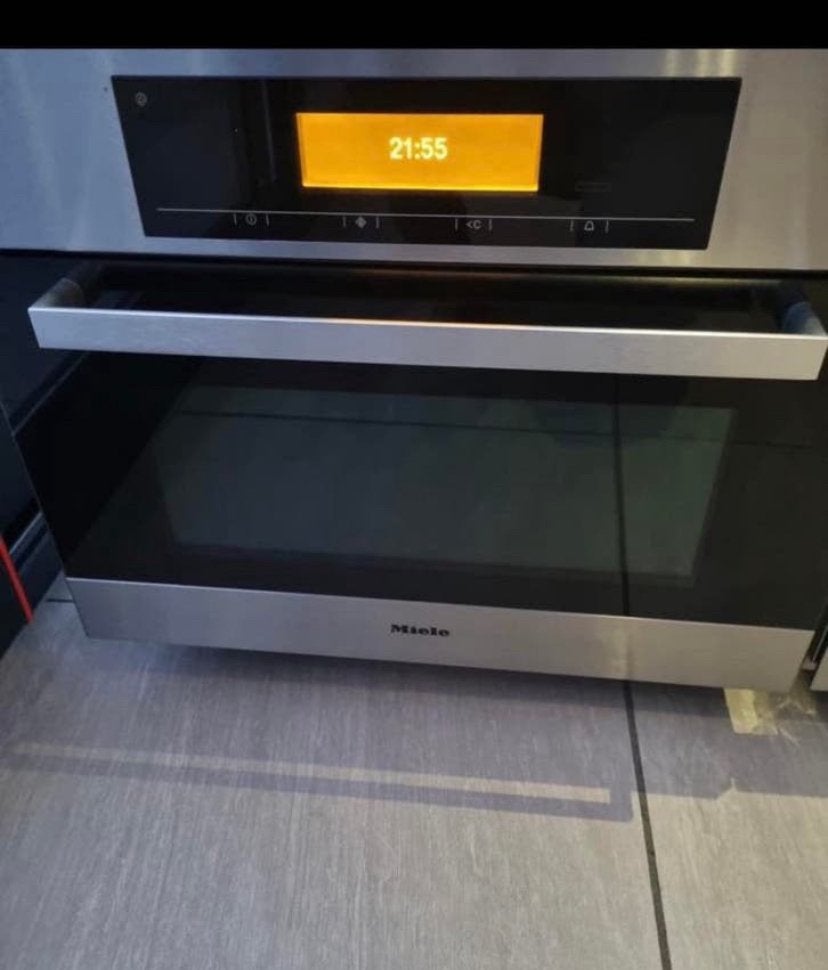 Miele stoomoven, Ophalen, Zo goed als nieuw