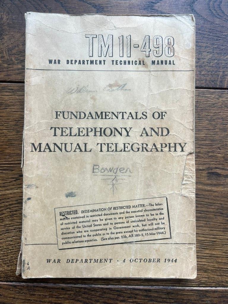 WO2 Amerikaans voorschrift veldtelefoon telefonie signals 44, Amerika, Verzenden, Boek of Tijdschrift