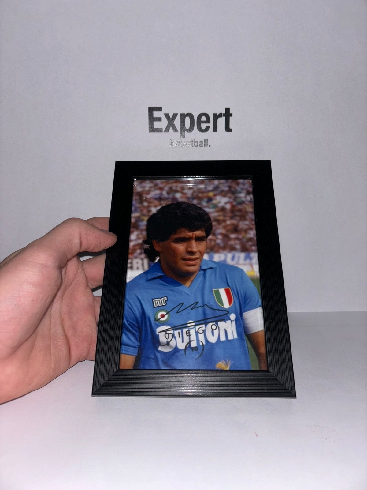 Maradona gesigneerde foto ingelijst - Napoli, Ophalen of Verzenden, Nieuw, Buitenlandse clubs, Spelerskaart