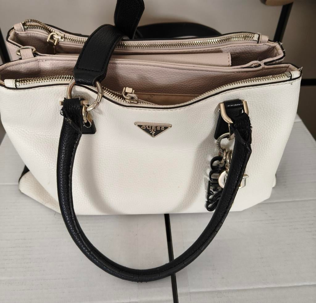 Guess tas, Ophalen of Verzenden, Gebruikt, Beige, Handtas