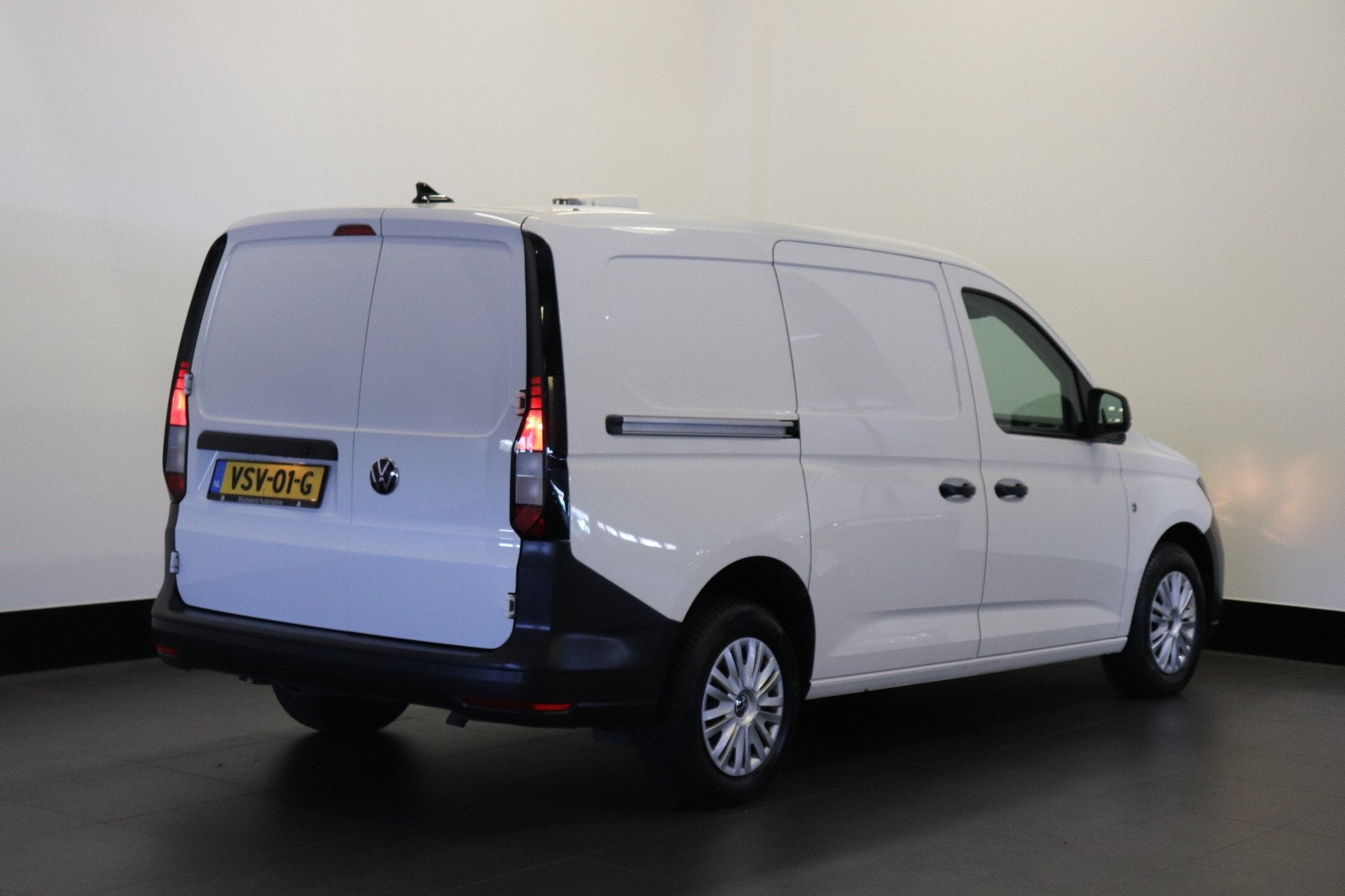 Volkswagen Caddy Maxi 2.0 TDI EURO 6 - Airco - Cruise - Came, Voorwielaandrijving, Dealer onderhouden, Stof, Gebruikt