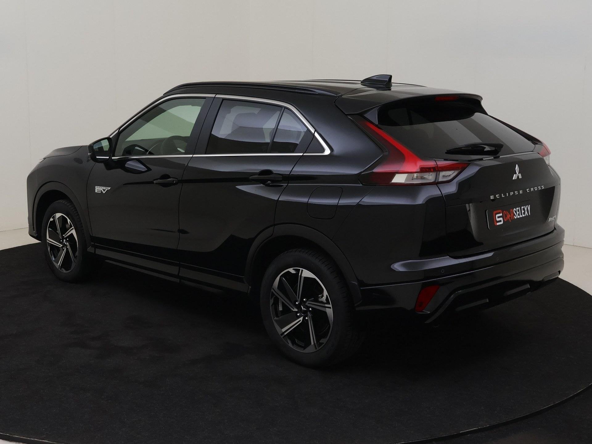 Mitsubishi Eclipse Cross 2.4 PHEV Black Edition | SOH 99%, 188 pk, 14 kWh, Euro 6, 4 cilinders
