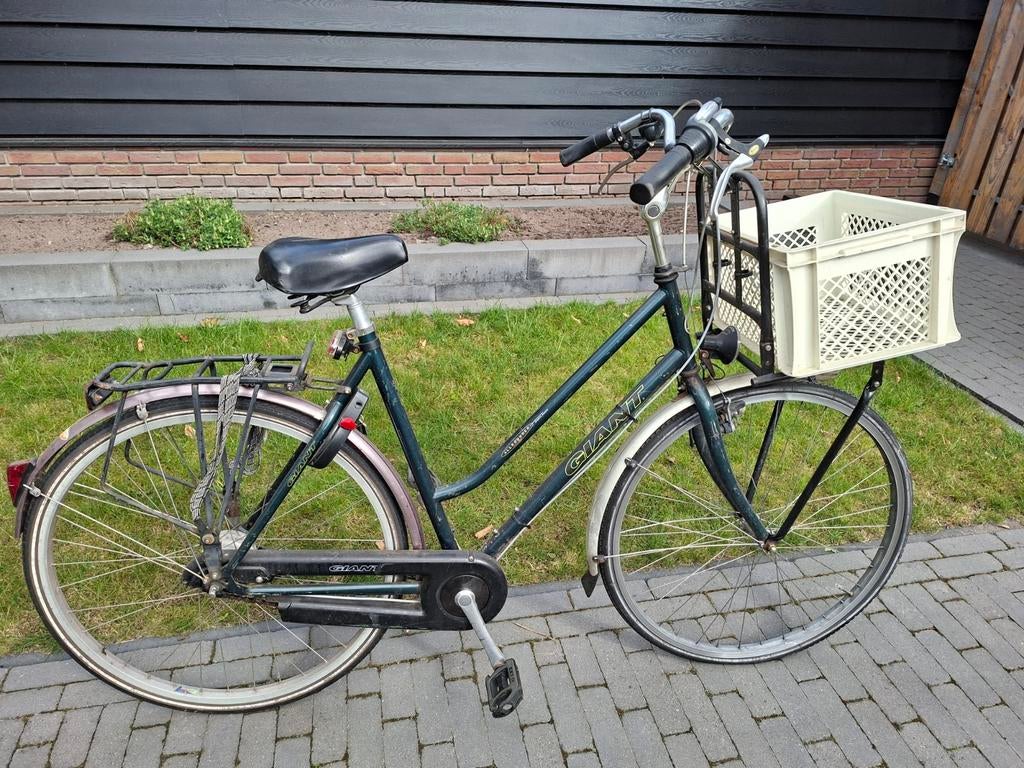 Giant damesfiets met mankementen, Fietsen en Brommers, Fietsen | Dames | Damesfietsen, Ophalen, Velgrem, Versnellingen, Giant