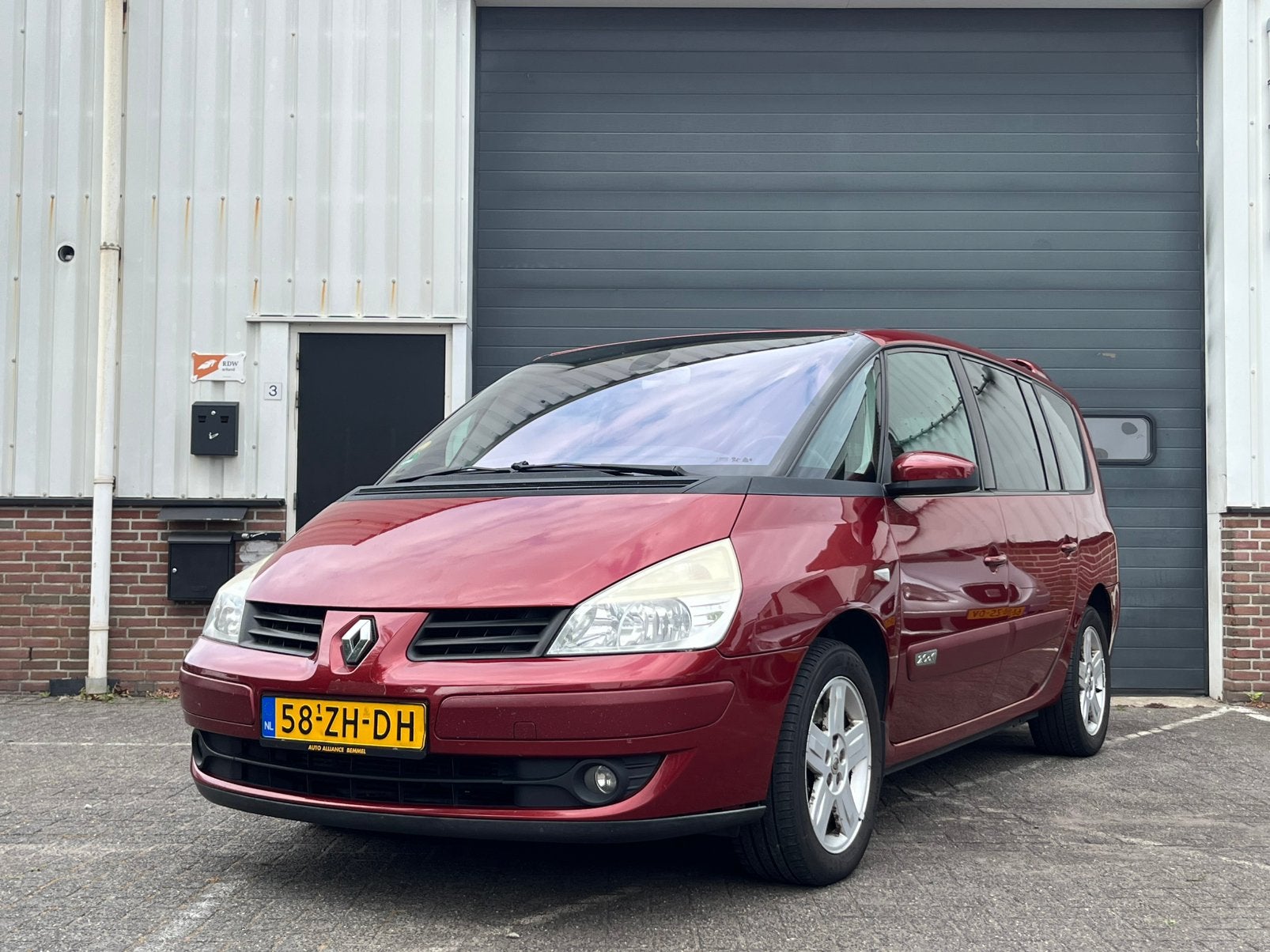 Renault Grand Espace. 1e eigenaar, volledig onderhouden, 1995 cc, 4 cilinders, 2000 kg, 7 stoelen
