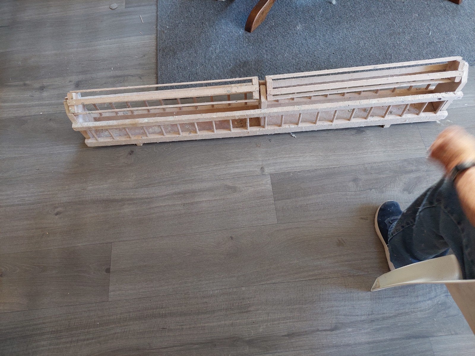 DUIVENVOERBAK 4 x  lengte 1.40mtr, Ophalen of Verzenden, Plinten