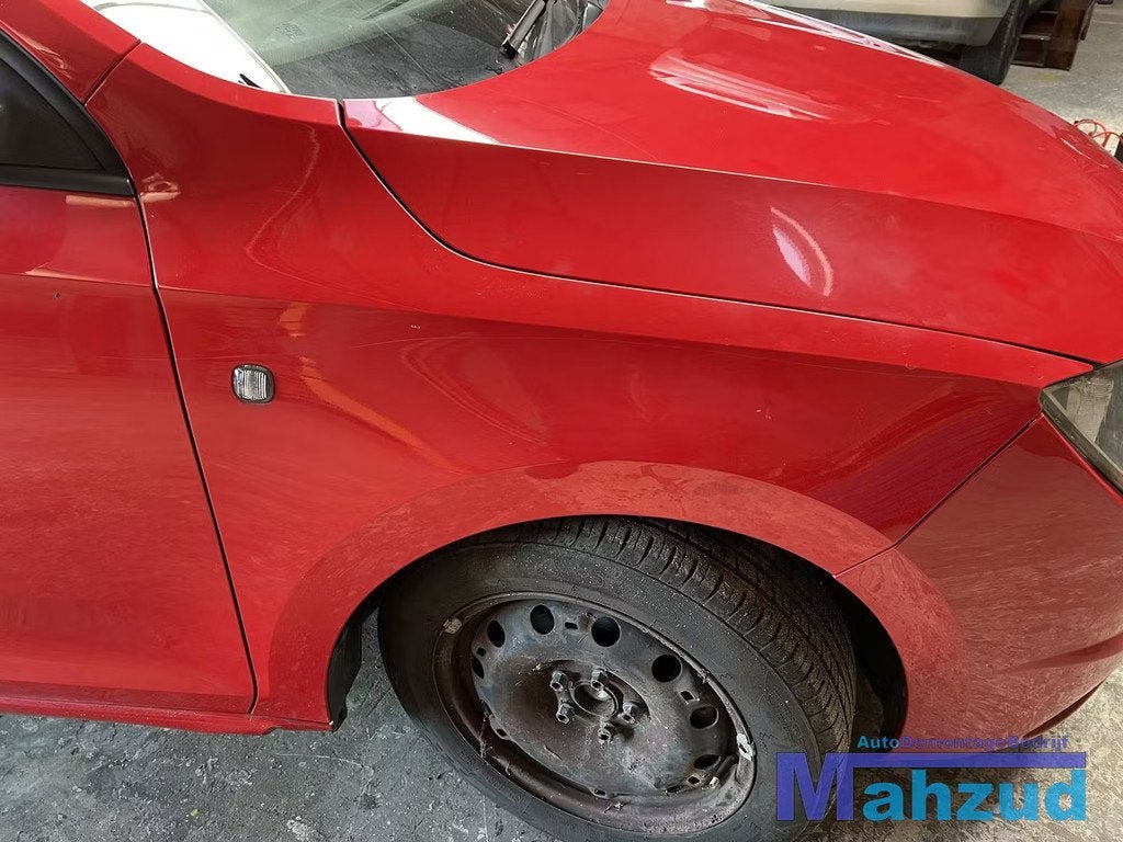 SEAT TOLEDO 4 ROOD Rechts zijscherm voorscherm 2012-2019, Gebruikt, Autovia A-2, Km 585 585
08760  Martorell, ES, Ophalen of Verzenden