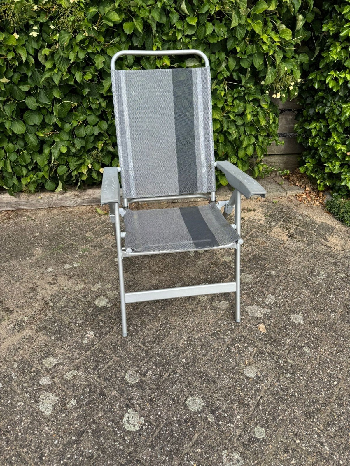 Comfortabele campingstoel - Ideaal voor buiten, Ophalen, Gebruikt, Campingstoel