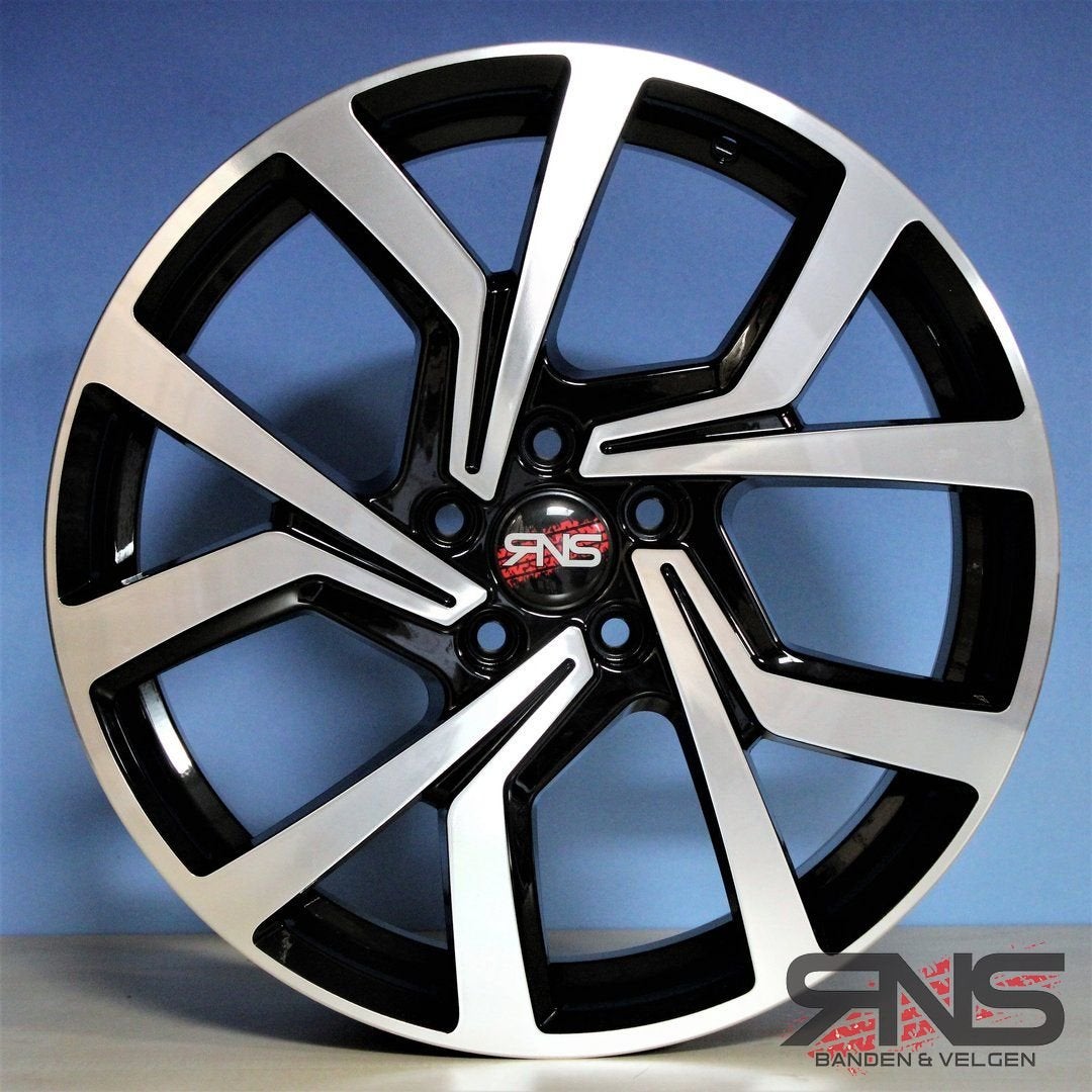 5x100 18 Inch Passen Onder Polo  A1 TT Seat Leon VW Beetle, Auto-onderdelen, Banden en Velgen, Velg(en), -, -, Nieuw
