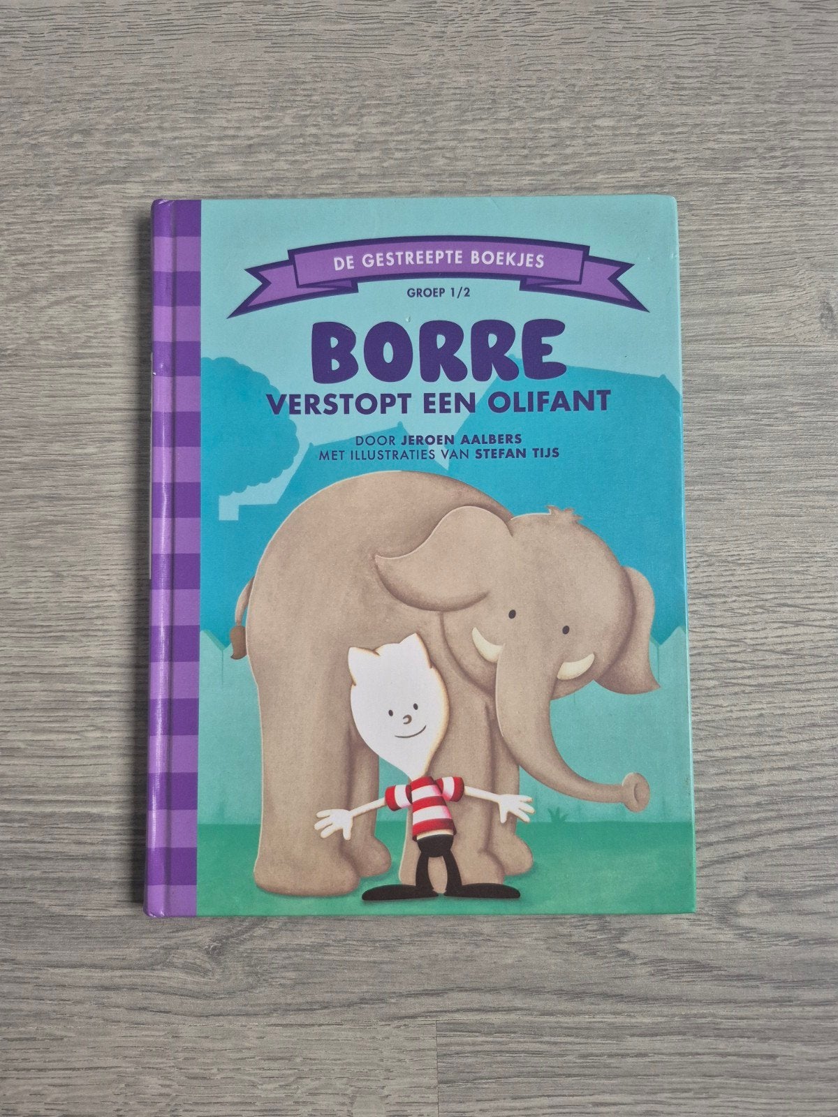 Borre Verstopt een Olifant - De Gestreept Boekjes, Boeken, Fictie algemeen, Jongen of Meisje, Ophalen of Verzenden, Zo goed als nieuw