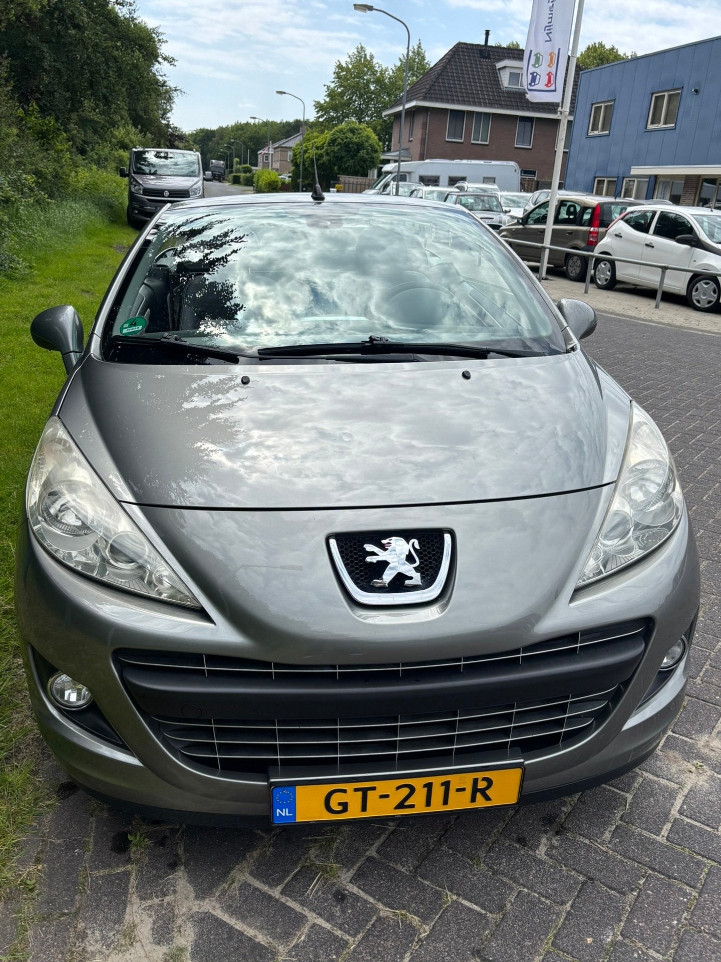 Peugeot 207 CC 1.6 VTi Roland Garros | Airco | Stoelverw | P, Euro 5, 15 km/l, Gebruikt, 4 cilinders