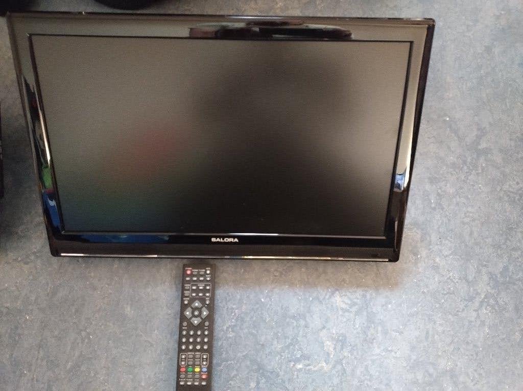 Salora 21" TV zonder voet met ophangbeugel, Ophalen, Gebruikt