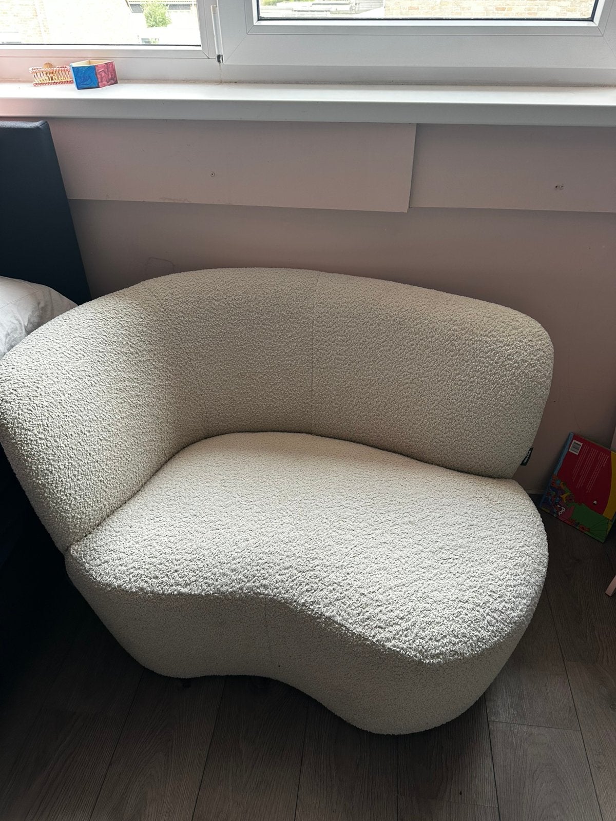 WOOD teddy bankje, Huis en Inrichting, Banken | Sofa's en Chaises Longues, Ophalen, Zo goed als nieuw