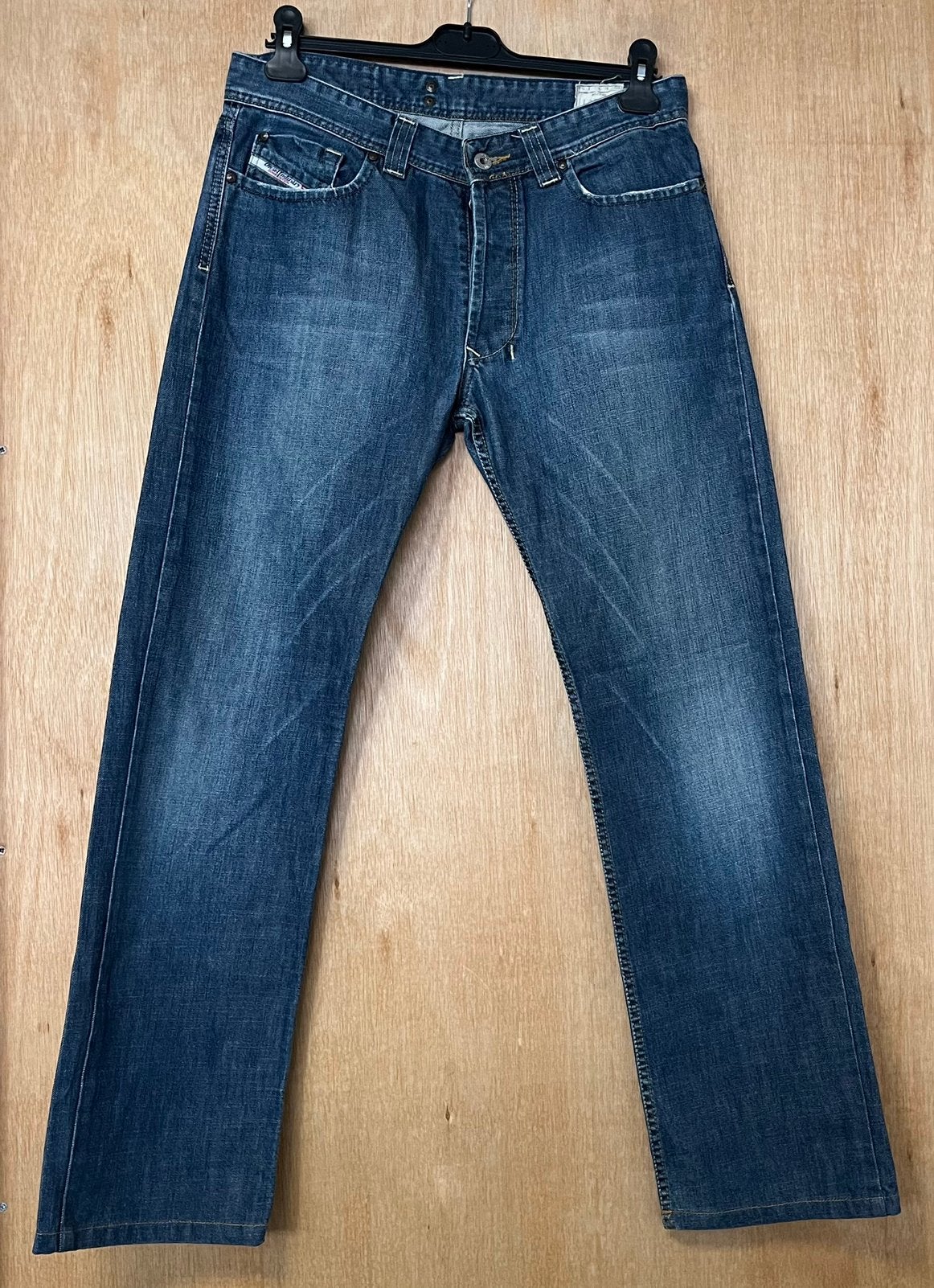 Diesel Larkee regular straight spijkerbroek - Maat W31 L32, Kleding | Heren, Spijkerbroeken en Jeans, Ophalen of Verzenden, Zo goed als nieuw