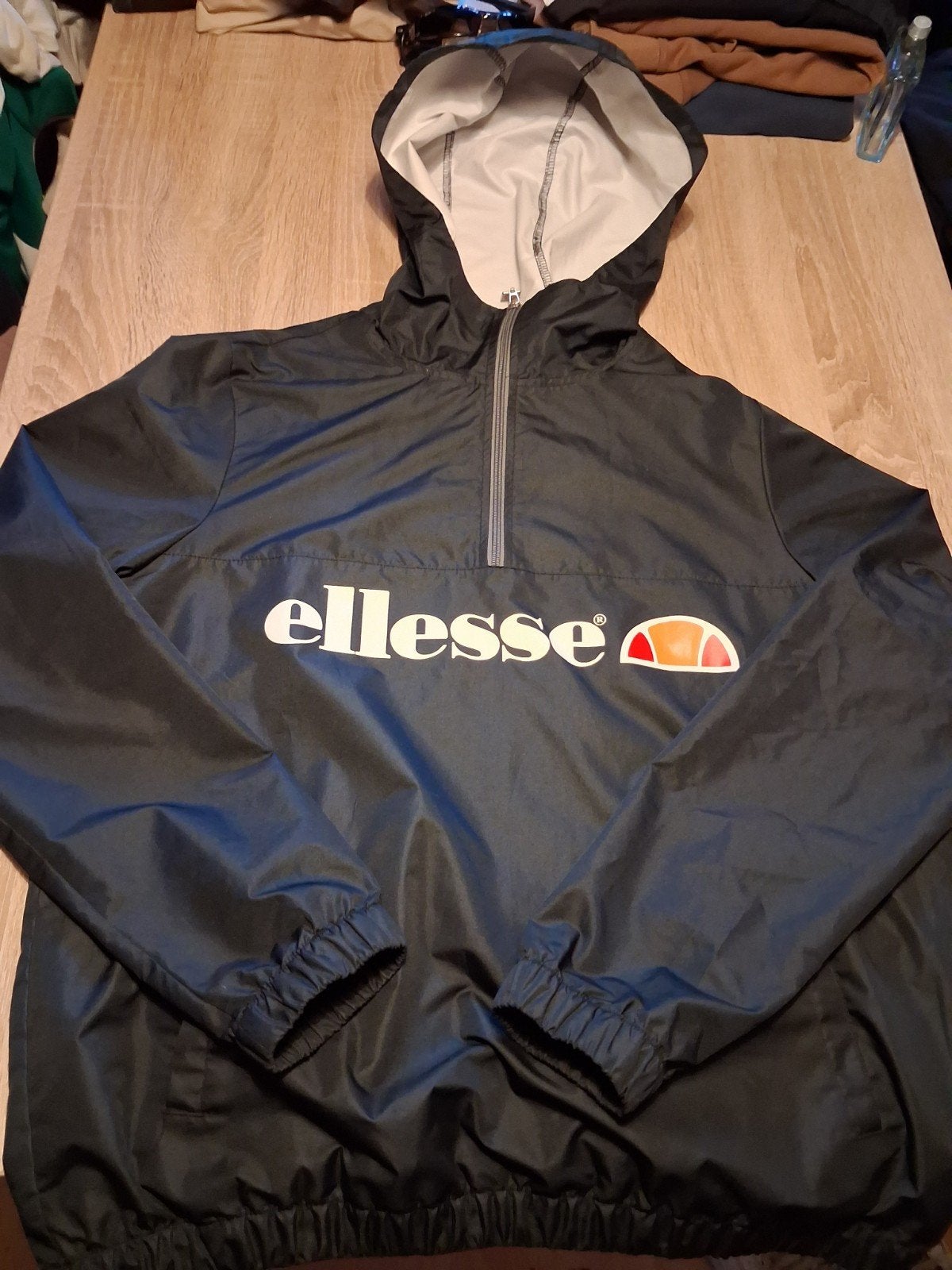 jasje van Elesse,maat L., Ophalen of Verzenden, Zo goed als nieuw, Ellesse