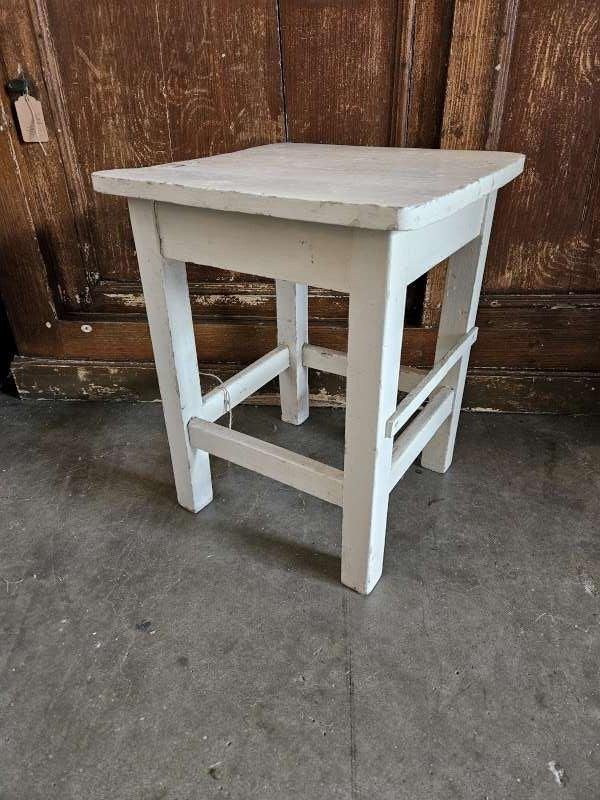 brocante hocker ``WOONWINKEL RUSTIEK``, Ophalen of Verzenden