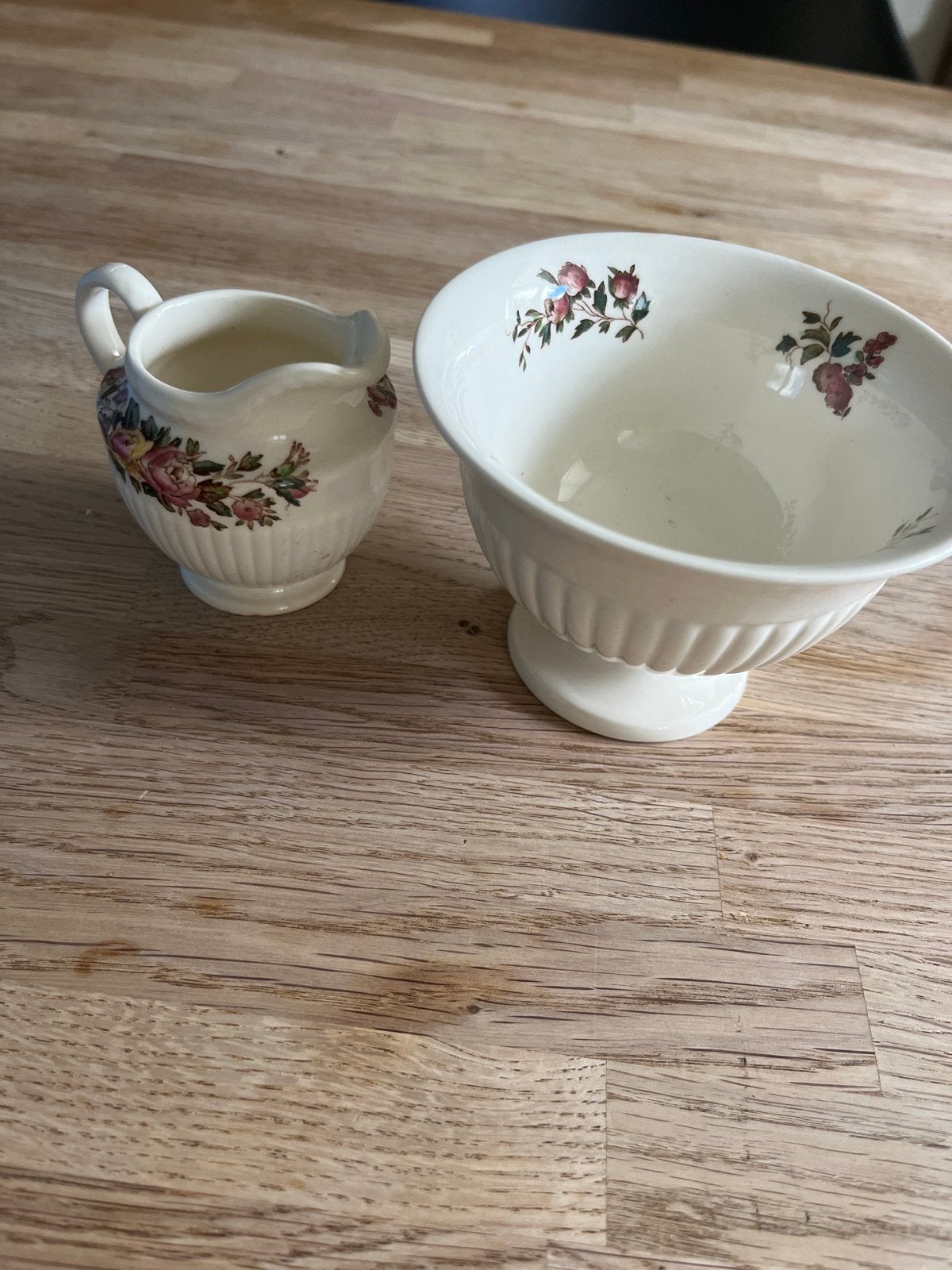 Wedgwood Etruria Barlaston suiker- en melkkannetje, Antiek en Kunst, Ophalen