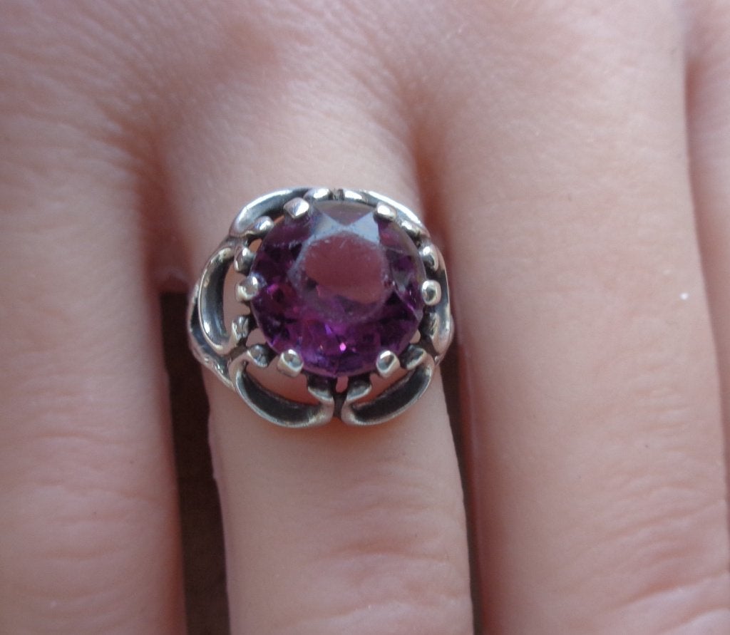 zilveren ring met roze geslepen steen [263], Verzenden, Zilver, Ring