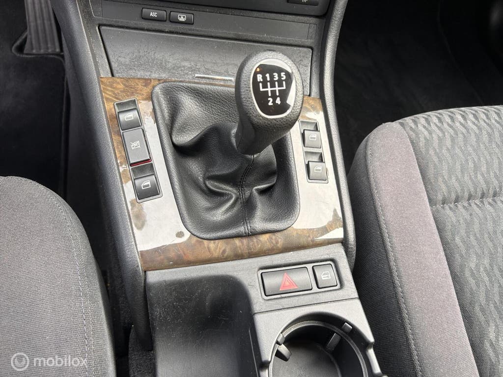 BMW 325i E46 sedan 6-cilinder Handbak Youngtimer NAP NL auto, foto 11