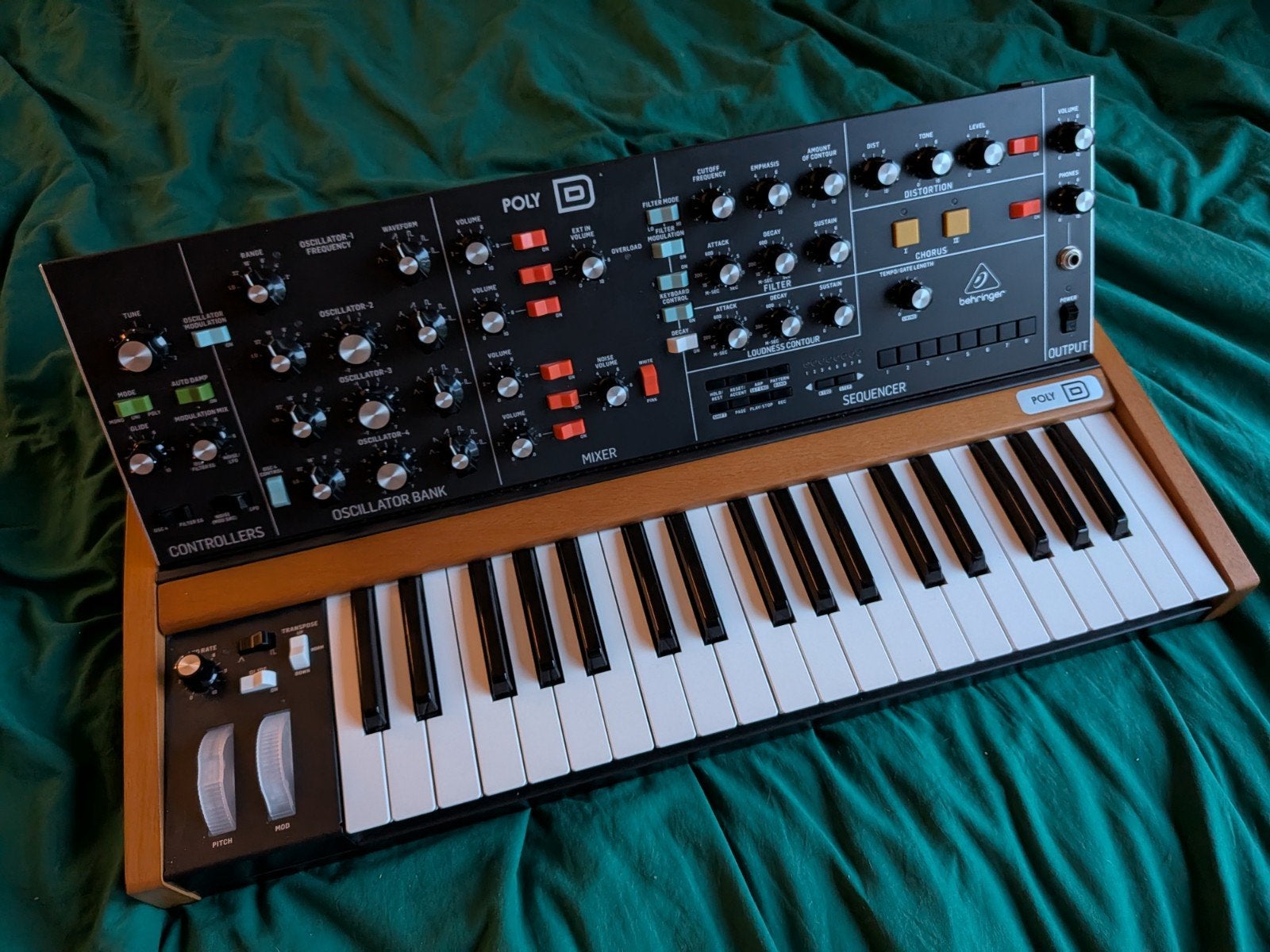 Behringer Poly D, Met midi-aansluiting, Overige aantallen, Zo goed als nieuw, Ophalen