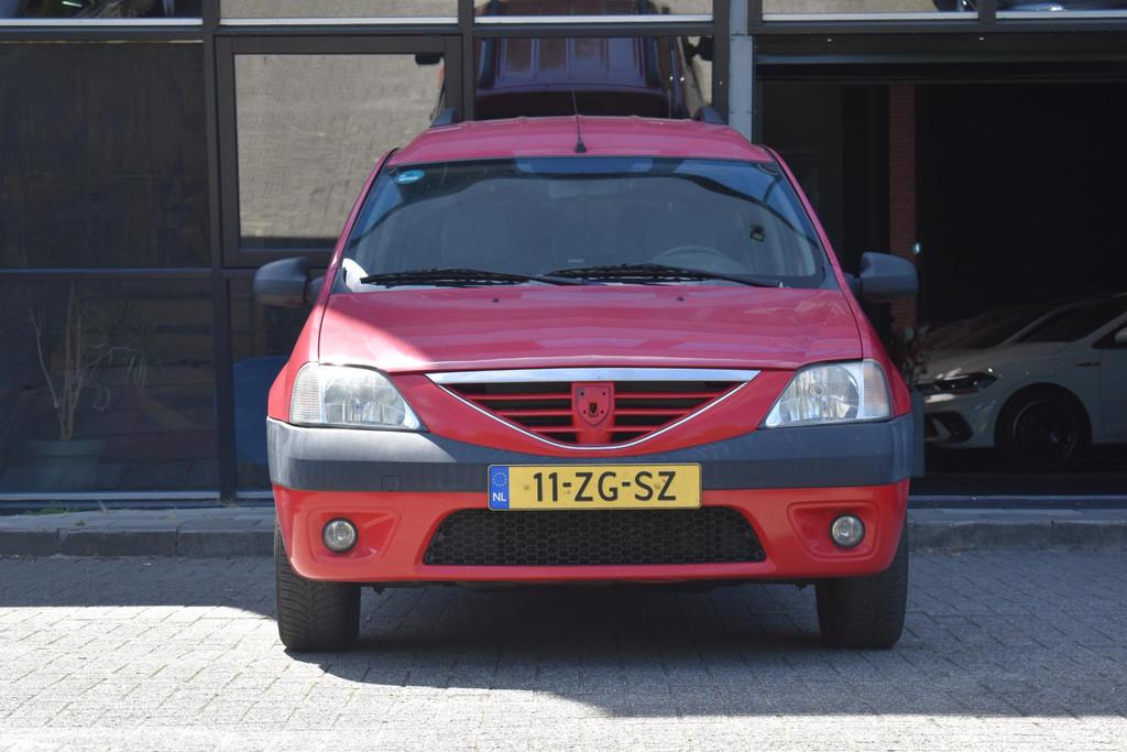 Dacia Logan MCV 1.6-16V Lauréate 7p. Airco Trekhaak Elekt R, Auto's, Dacia, Stof, Gebruikt, Huisgarantie, Met garantie (alle)