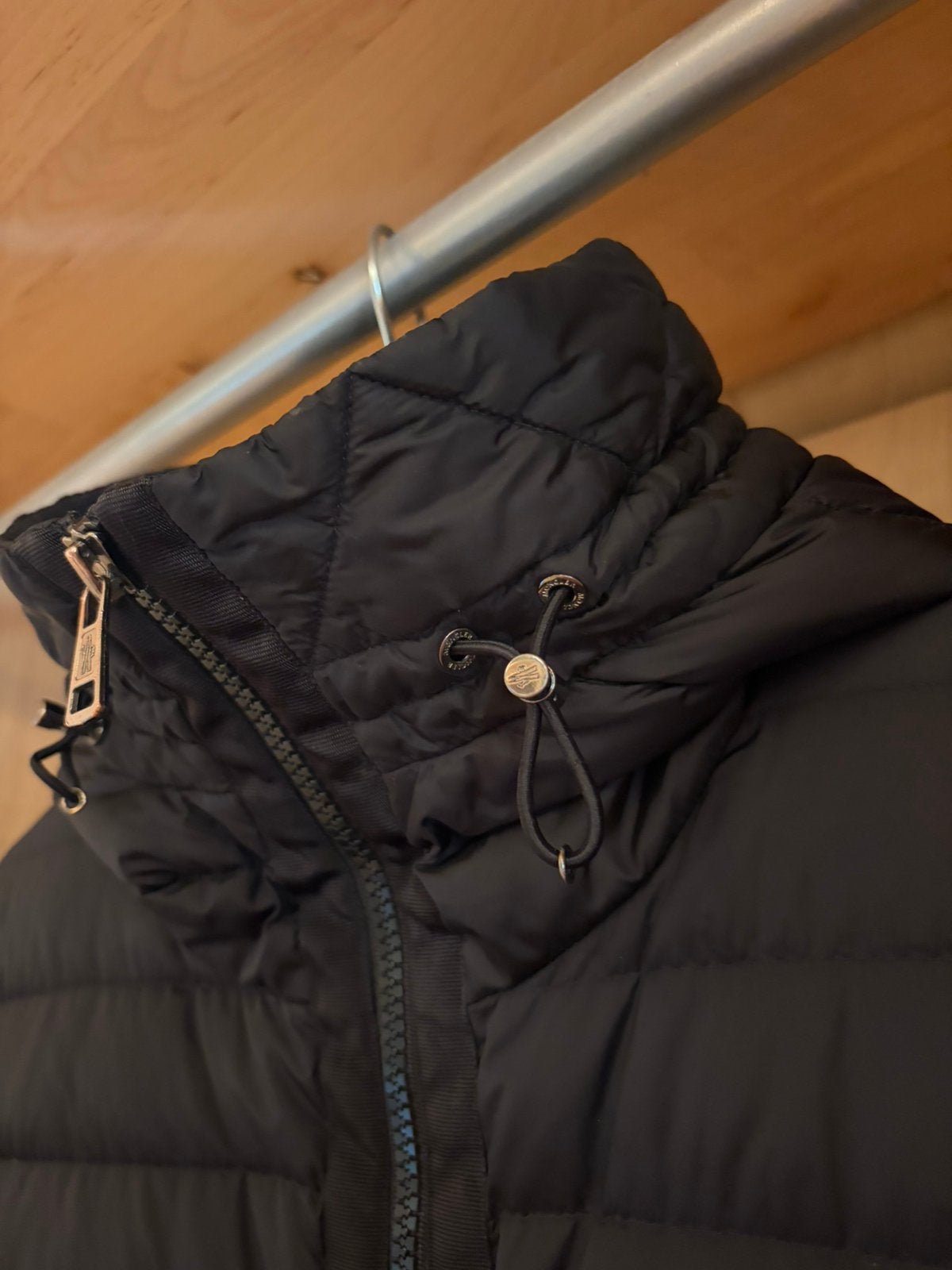 Moncler Padded Zip-Up Cardigan – Black | Size M, Kleding | Heren, Ophalen of Verzenden, Zo goed als nieuw, Maat 48/50 (M), Zwart