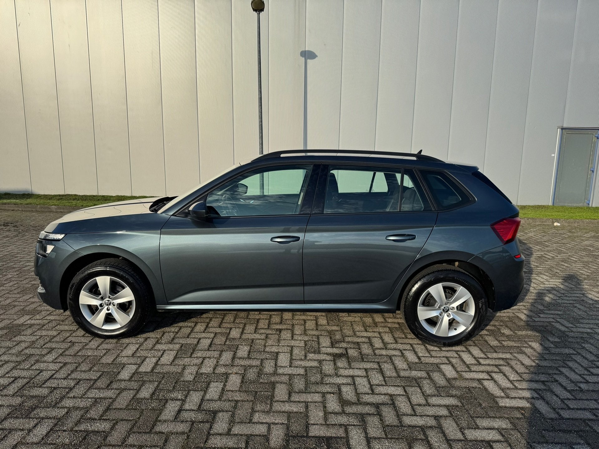 Skoda Kamiq 1.0 TSI Ambition , Airco, Carplay ,Trekhaak, Auto's, Skoda, Gebruikt, Euro 6, 620 kg, 49 €/maand
