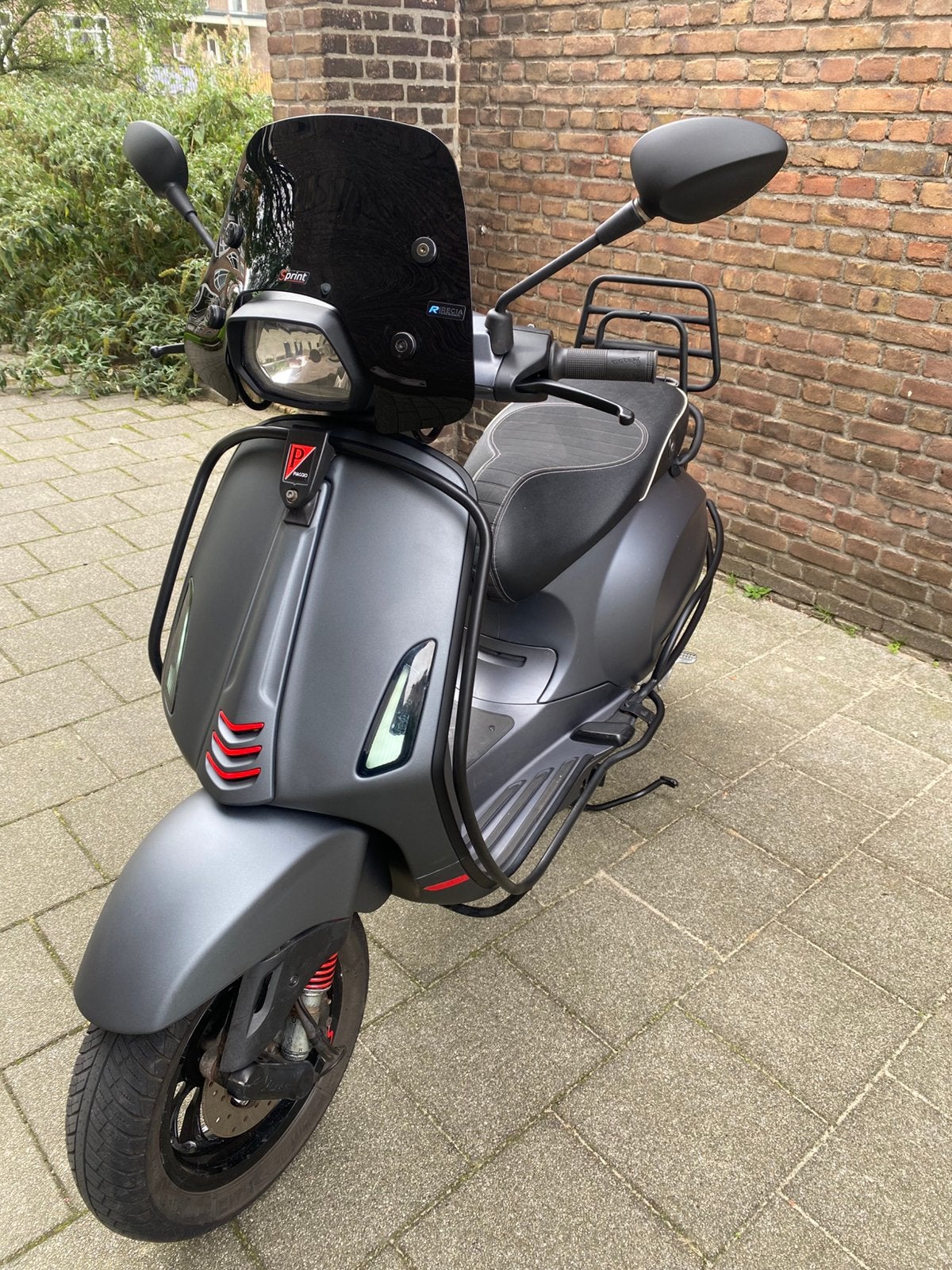 Vespa Sprint BROM 4T 2V in topstaat 45 km/u custom grijs, Gebruikt, -, -, Ophalen of Verzenden