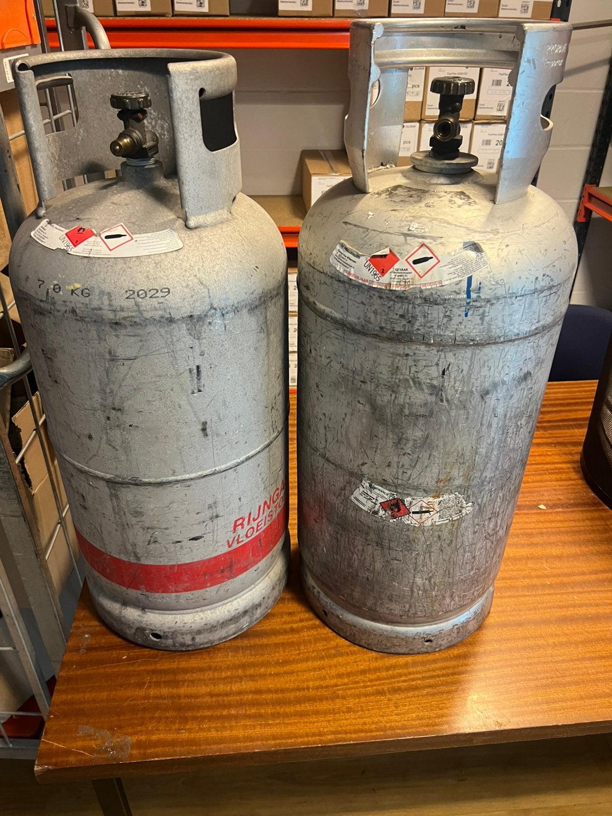 Gasfles groot 2x, Ophalen, Gebruikt