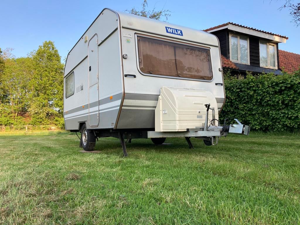 Wilk ci sport 400 caravan, Standaardzit, Dwarsbed, Tot en met 3, Particulier