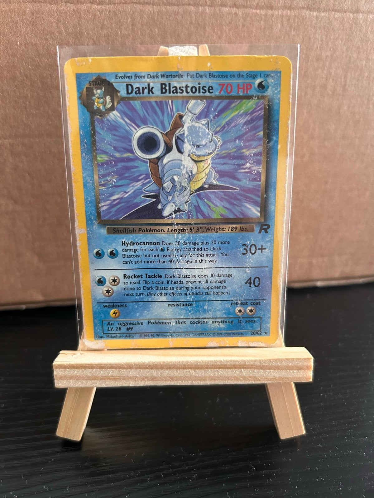 Dark Blastoise Super Zeldzame Pokémon Kaart met Sleeve, Ophalen of Verzenden, Gebruikt, Losse kaart
