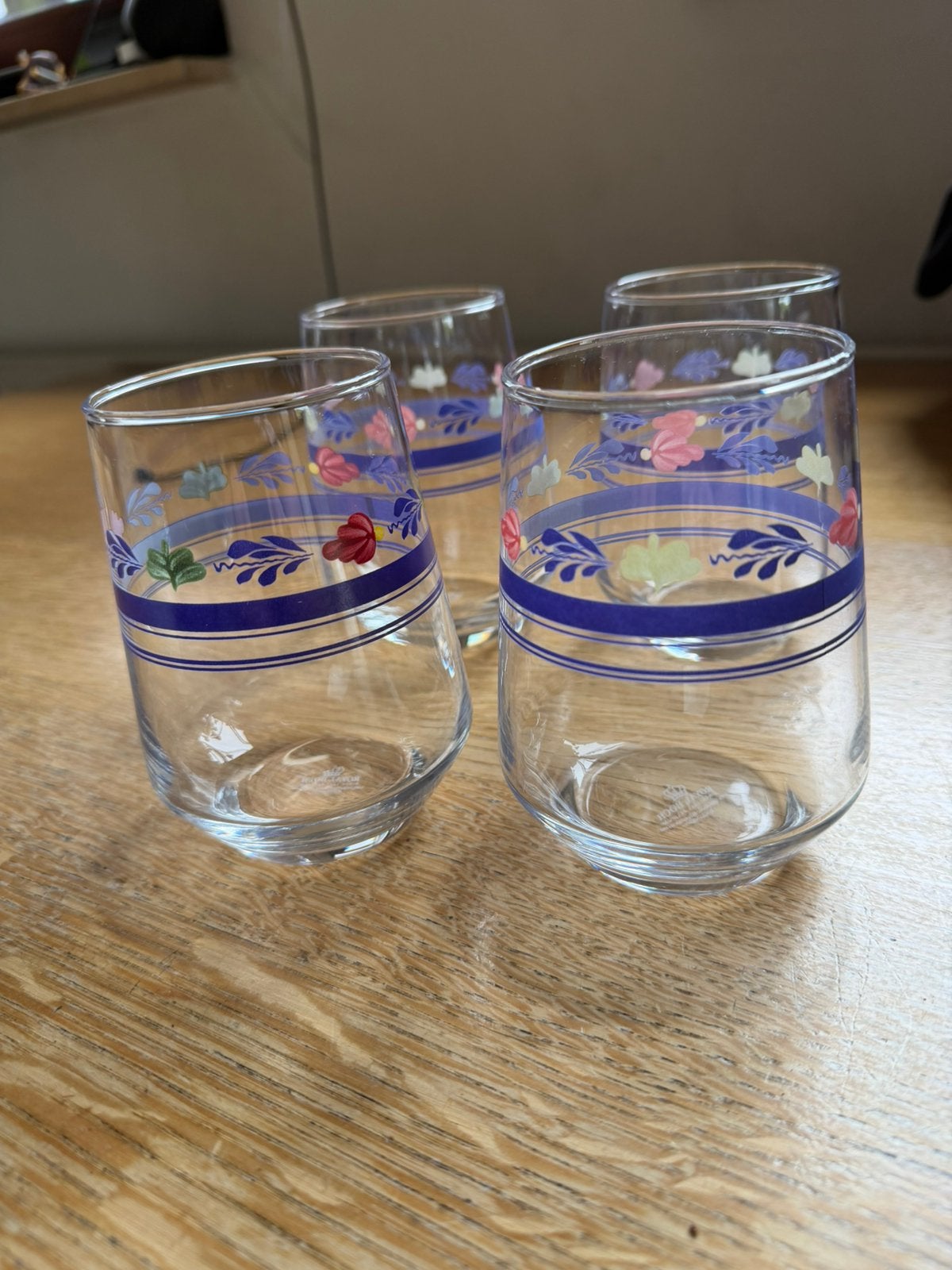 4 nieuwe boerenbont glazen, Verzamelen, Glas en Borrelglaasjes, Ophalen, Zo goed als nieuw