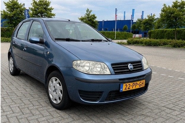 Fiat Punto 1.2 5-deurs (2004) – APK jan 2027 - airco – €900, Auto's, Fiat, Particulier, Punto, Airconditioning, Benzine, B, Hatchback
