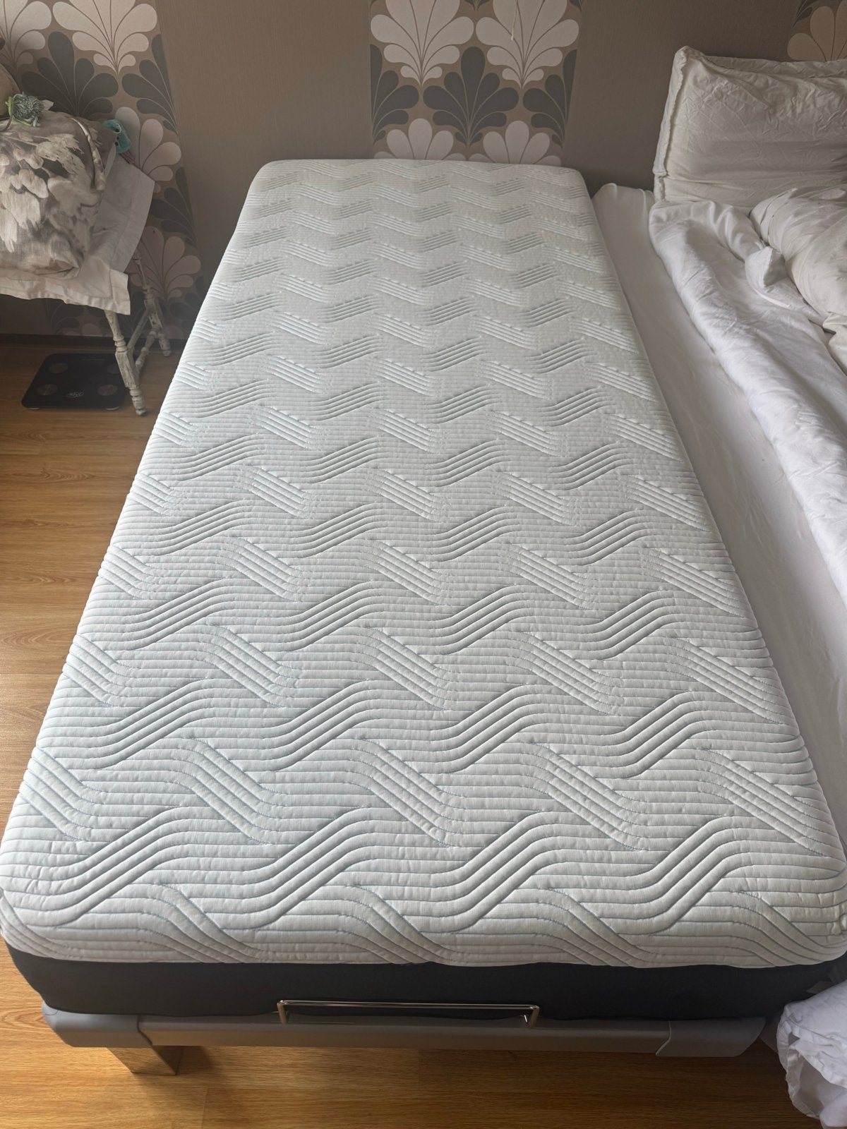 Tempur Pro Plus Smartcool Soft Matras 90x210x25 Nieuwstaat, Ophalen, 90 cm, Eenpersoons, 210 cm