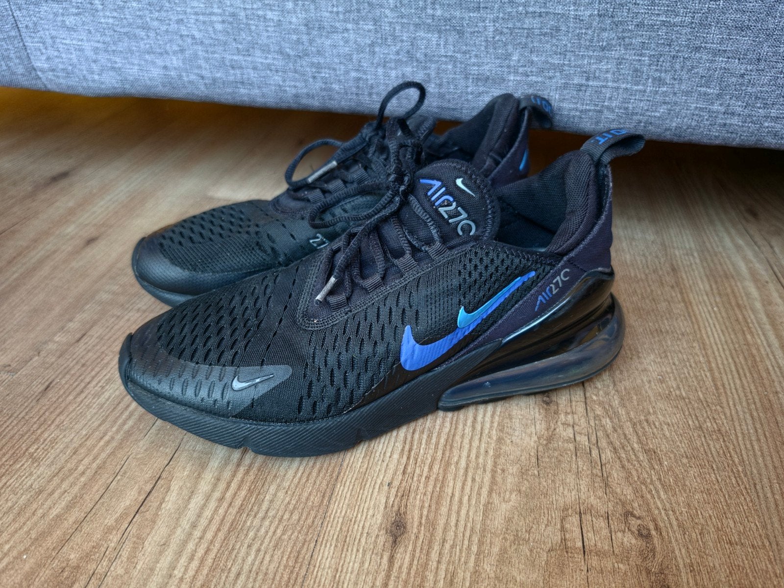 Nike Air Max 270 - EU 40, 25 cm, Nike air max, Zwart, Ophalen of Verzenden, Gedragen