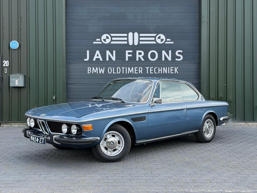 BMW 3.0 CS Automatic - 1972 - Baikal Metallic - Schuifdak, Automaat, Achterwielaandrijving, Blauw, Bruin