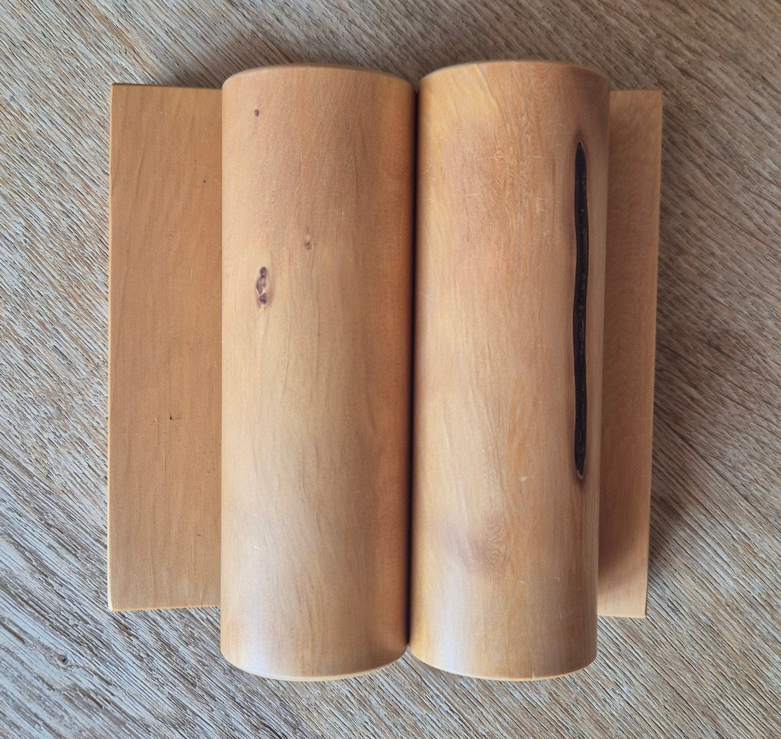 Vintage Tasmaanse 'Huon Pine' brieven- en kaarthouder, Antiek en Kunst, Ophalen of Verzenden