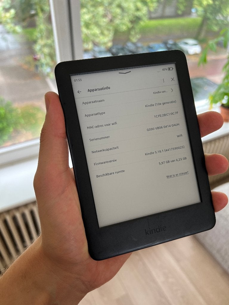 Amazon Kindle e-reader 10th Generatie 8gb zwart, 8 GB, 6 inch of minder, Zo goed als nieuw, Kindle