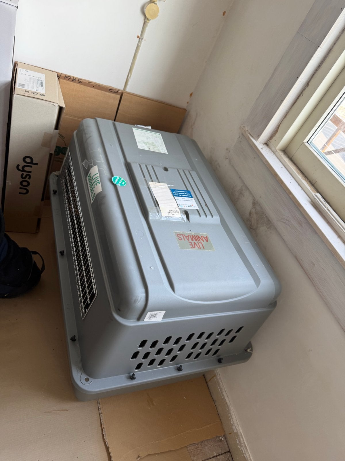 Pet Travel Crate, Ophalen, Zo goed als nieuw