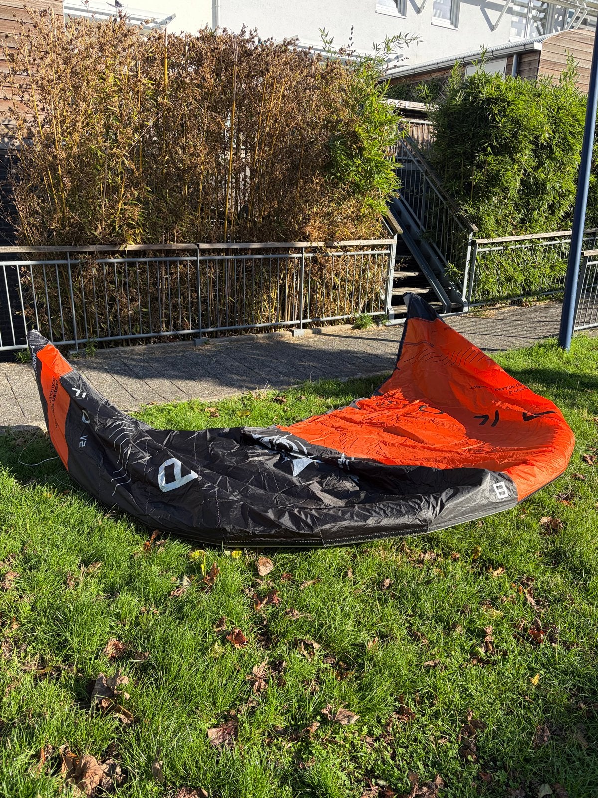 Slingshot UFO 8M v2, Watersport en Boten, 8 m², Geen board, Ophalen of Verzenden, Zo goed als nieuw