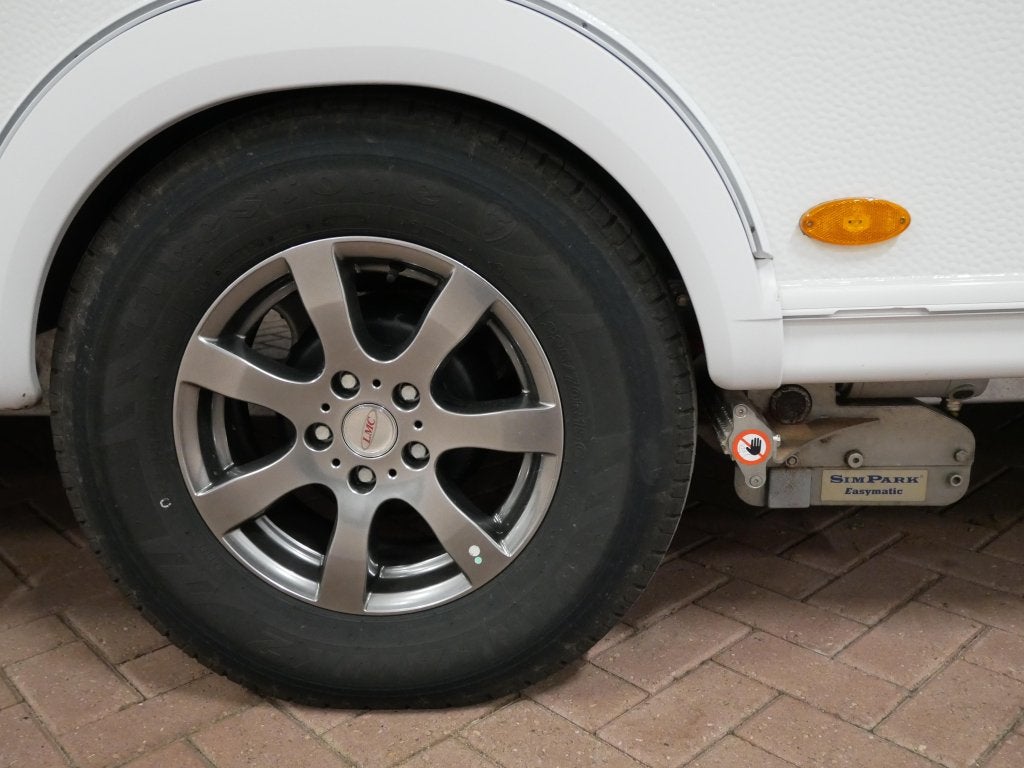 LMC Vivo 532 K Mover Luifel Fietsen, Caravans en Kamperen, Caravans, Rondzit, 7 tot 8 meter, Bedrijf, 1250 - 1500 kg