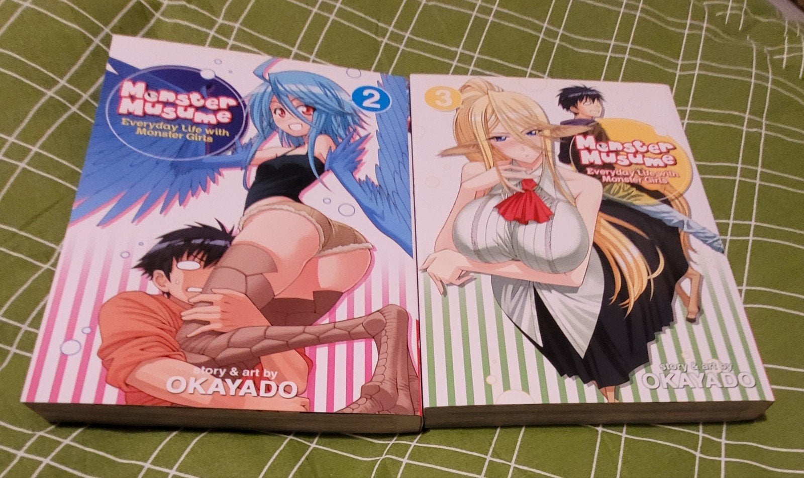 Manga's Monster Musume vol. 2 en 3, Boeken, Meerdere comics, Ophalen of Verzenden, Zo goed als nieuw, Japan (Manga)