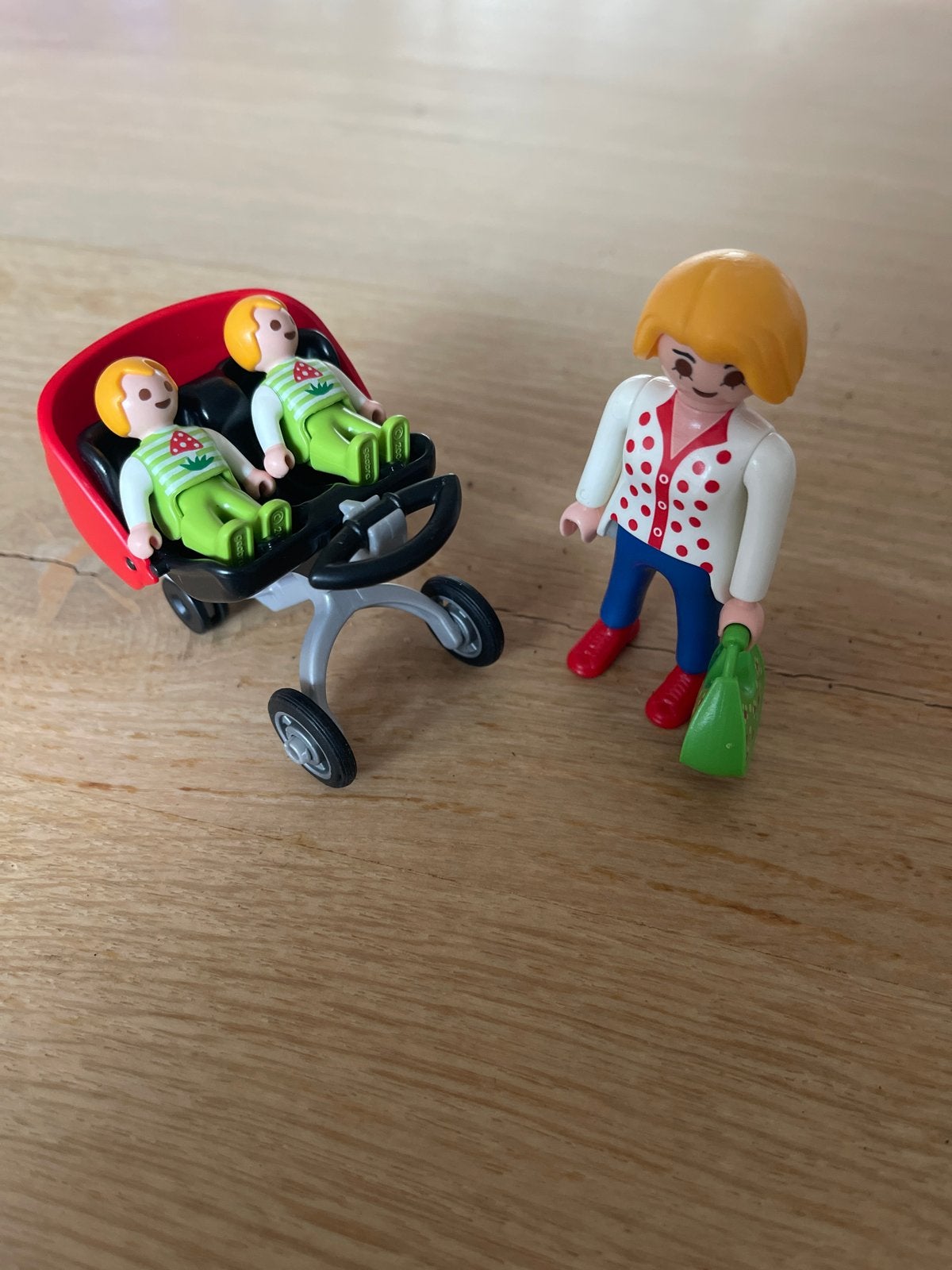 Playmobil moeder met tweeling in kinderwagen 5573, Kinderen en Baby's, Speelgoed | Playmobil, Ophalen of Verzenden, Gebruikt, Complete set